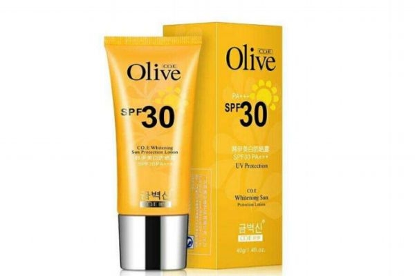 戴口罩需要涂防曬霜嗎 涂防曬霜會蹭到口罩上嗎 戴口罩需要涂防曬霜嗎 涂防曬霜會蹭到口罩上嗎