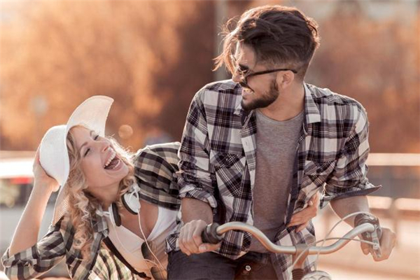 女生說少來這套是什么意思 女生說少來這套怎么回復(fù) 女生說少來這套是什么意思 女生說少來這套怎么回復(fù)