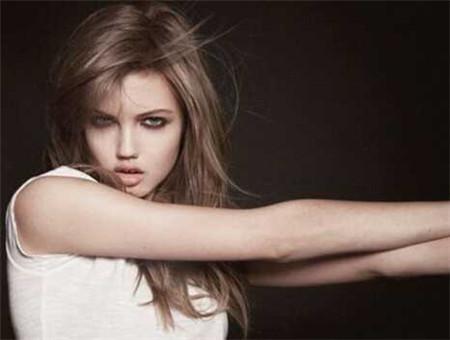 手臂抽脂后怎么消腫 手臂抽脂有哪些風(fēng)險(xiǎn)呢 手臂抽脂后怎么消腫 手臂抽脂有哪些風(fēng)險(xiǎn)呢