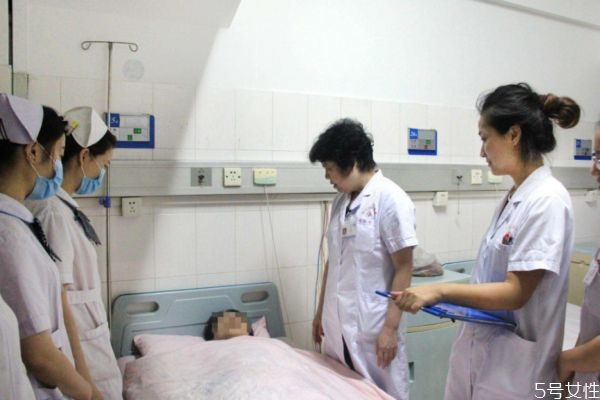 瘢痕子宮二胎可以順產(chǎn)嗎 疤痕子宮二胎厚度標準 瘢痕子宮二胎可以順產(chǎn)嗎 疤痕子宮二胎厚度標準