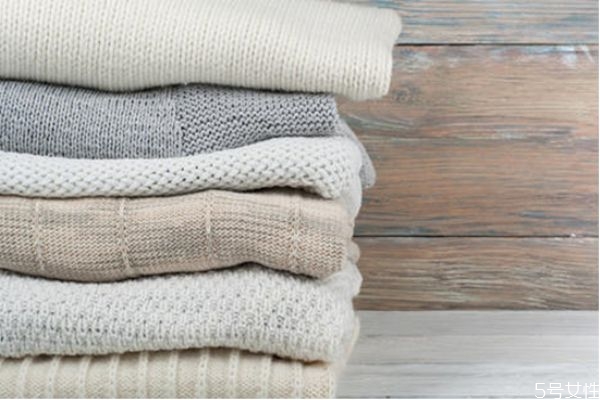 羊毛洗縮水了怎么還原 羊毛衣服縮水輕松復(fù)原 羊毛洗縮水了怎么還原 羊毛衣服縮水輕松復(fù)原