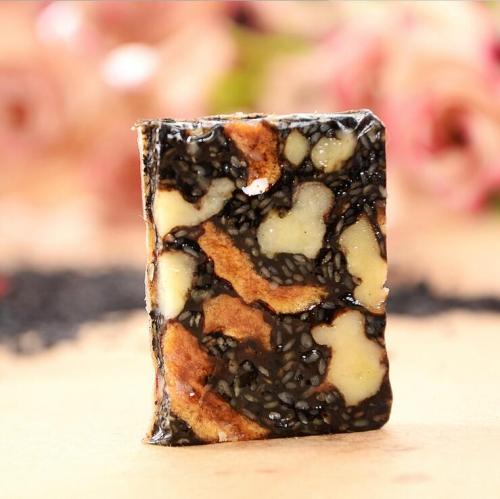 經(jīng)期能吃固元膏嗎 固元膏怎么切片呢 經(jīng)期能吃固元膏嗎 固元膏怎么切片呢