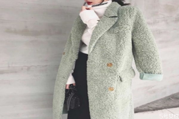 什么是羊羔絨 羊羔絨的特點