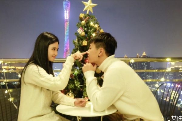 對(duì)方有了新歡怎樣有效挽回 你該如何挽回愛情 對(duì)方有了新歡怎樣有效挽回 你該如何挽回愛情