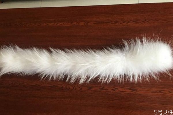 毛領(lǐng)變綠了還能補(bǔ)救嗎 毛領(lǐng)變綠怎么回事 毛領(lǐng)變綠了還能補(bǔ)救嗎 毛領(lǐng)變綠怎么回事