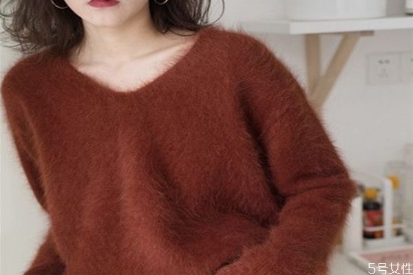 貂絨毛衣起球嗎 水貂絨怎么打理和保持 貂絨毛衣起球嗎 水貂絨怎么打理和保持