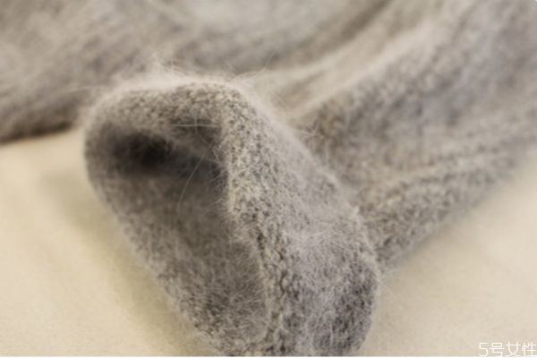 貂絨是什么 貂絨制成的毛衣特點 貂絨是什么 貂絨制成的毛衣特點