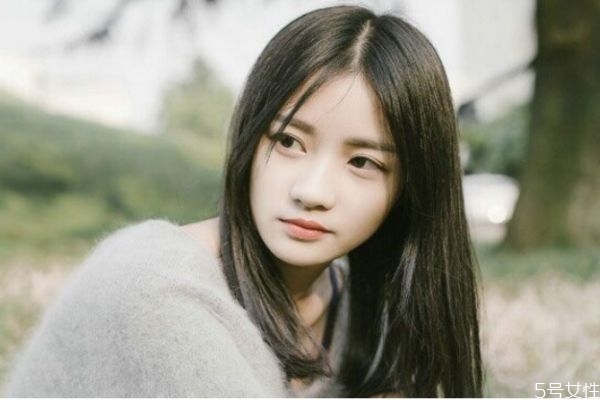 戀愛中卑微真的能換來真心嗎 如何經(jīng)營戀愛 戀愛中卑微真的能換來真心嗎 如何經(jīng)營戀愛