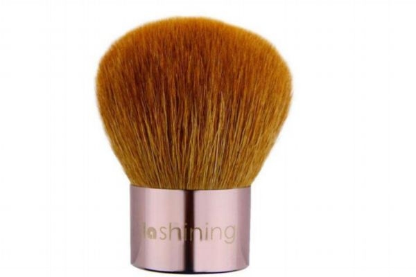 散粉刷怎么取四宮格散粉 散粉刷能當(dāng)腮紅刷用嗎 散粉刷怎么取四宮格散粉 散粉刷能當(dāng)腮紅刷用嗎