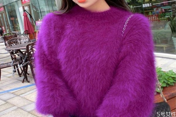 貂絨毛衣起球嗎 水貂絨怎么打理和保持 貂絨毛衣起球嗎 水貂絨怎么打理和保持