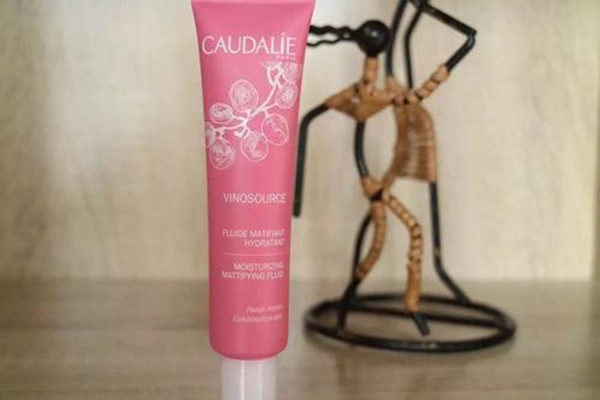 歐緹麗冰激凌霜主要成分 歐緹麗冰激凌霜噴霧好用嗎 歐緹麗冰激凌霜主要成分 歐緹麗冰激凌霜噴霧好用嗎