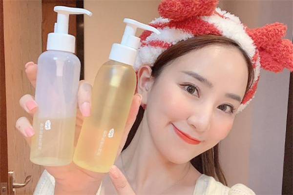 逐本卸妝油怎么打開 逐本卸妝油怎么用 逐本卸妝油怎么打開 逐本卸妝油怎么用