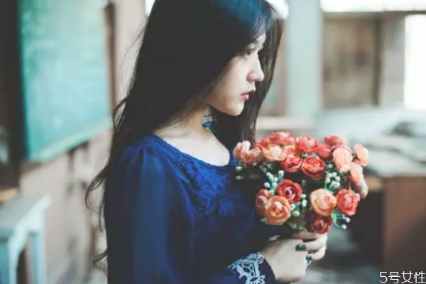 異地戀磨合期一般多久 異地戀要經(jīng)歷幾個(gè)階段 異地戀磨合期一般多久 異地戀要經(jīng)歷幾個(gè)階段