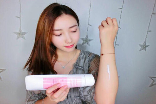 ceruru.b身體乳保濕效果如何 ceruru.b身體乳主要成分有哪些 ceruru.b身體乳保濕效果如何 ceruru.b身體乳主要成分有哪些