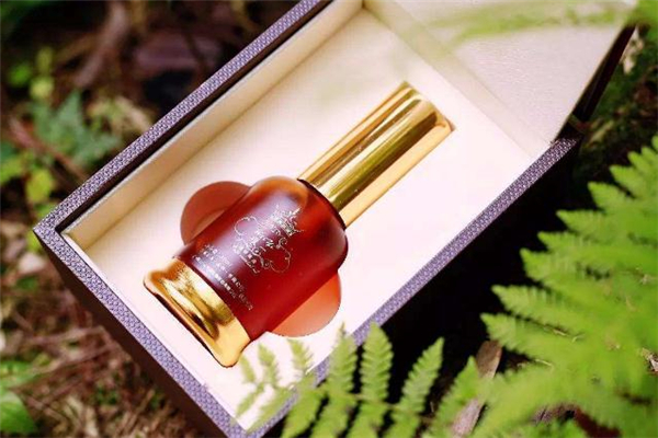 精油按摩減肥怎么按 減肥用什么精油按摩好 精油按摩減肥怎么按 減肥用什么精油按摩好