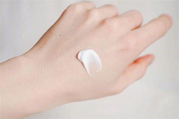 olay煙酰胺身體乳孕婦能用嗎 olay煙酰胺身體乳有用嗎 olay煙酰胺身體乳孕婦能用嗎 olay煙酰胺身體乳有用嗎