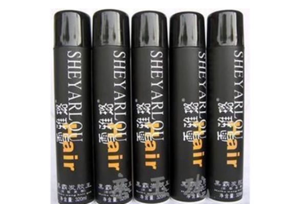 定型水會(huì)使頭發(fā)油嗎 定型水保質(zhì)期多長(zhǎng)時(shí)間 定型水會(huì)使頭發(fā)油嗎 定型水保質(zhì)期多長(zhǎng)時(shí)間