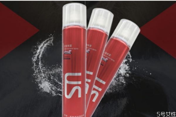 定型水傷頭發(fā)嗎 定型水能過(guò)夜嗎 定型水傷頭發(fā)嗎 定型水能過(guò)夜嗎