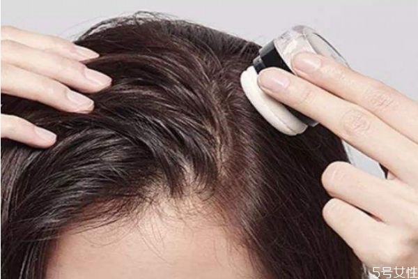 蓬蓬粉可以維持多久 頭發(fā)蓬蓬粉怎么用 蓬蓬粉可以維持多久 頭發(fā)蓬蓬粉怎么用