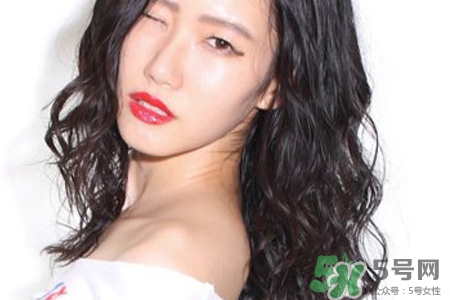 發(fā)膠和定啫喱水哪個(gè)好？發(fā)膠和定啫喱水的區(qū)別