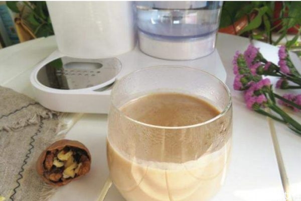 什么是豆渣面膜 豆渣面膜的功效 什么是豆渣面膜 豆渣面膜的功效