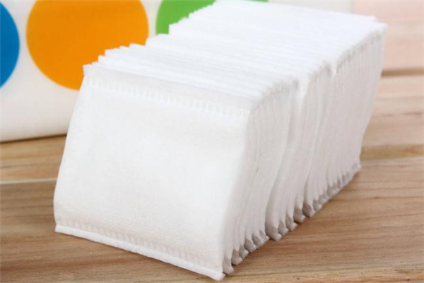 卸妝棉是什么材質(zhì) 卸妝棉是一次性的嗎 卸妝棉是什么材質(zhì) 卸妝棉是一次性的嗎