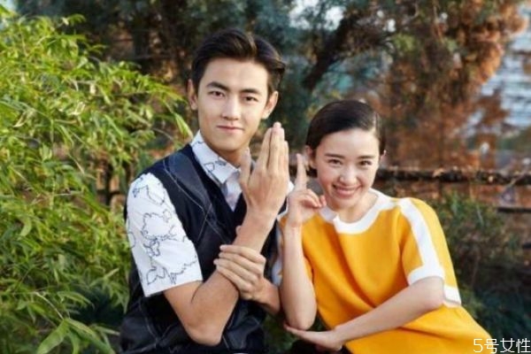 為什么姐弟戀有壓力 造成姐弟戀壓力的原因 為什么姐弟戀有壓力 造成姐弟戀壓力的原因