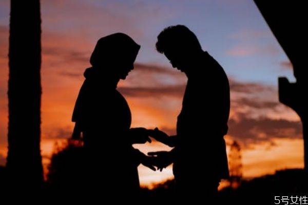 異地戀最怕的是什么 異地戀的好處 異地戀最怕的是什么 異地戀的好處