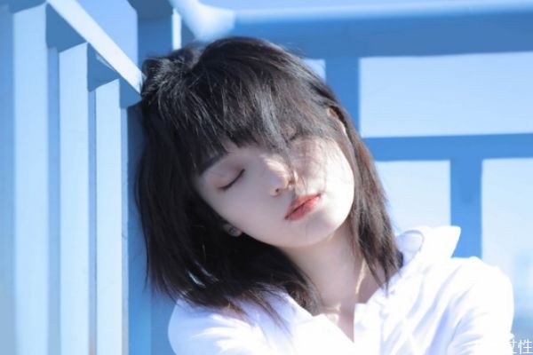 男生摸女生的鼻子代表什么 男生摸你鼻子代表什么 男生摸女生的鼻子代表什么 男生摸你鼻子代表什么