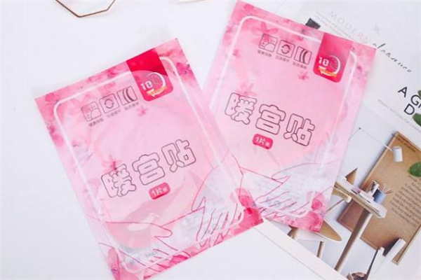 暖宮貼貼在什么位置 暖宮貼的正確貼法 暖宮貼貼在什么位置 暖宮貼的正確貼法