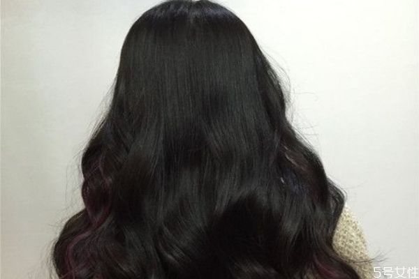 卷發(fā)棒卷頭發(fā)后怎么打理 卷發(fā)棒卷頭發(fā)后怎么定型 卷發(fā)棒卷頭發(fā)后怎么打理 卷發(fā)棒卷頭發(fā)后怎么定型