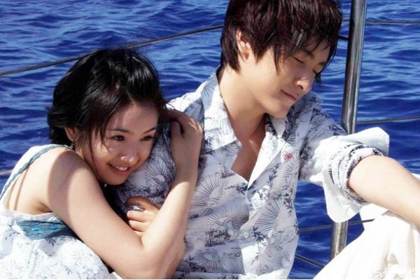 男人主動(dòng)吻你是什么意思 男生主動(dòng)吻你代表什么 男人主動(dòng)吻你是什么意思 男生主動(dòng)吻你代表什么