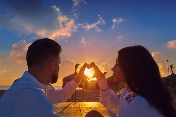 新婚不久鬧離婚 新婚夫妻怎么相處才能甜蜜