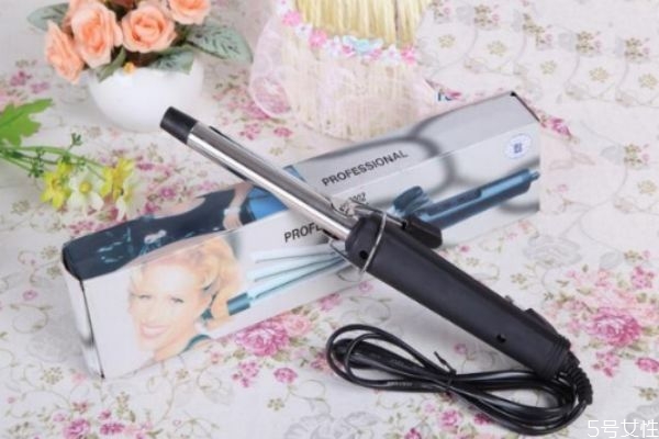 什么卷發(fā)棒好用又不貴 卷發(fā)棒的種類 什么卷發(fā)棒好用又不貴 卷發(fā)棒的種類