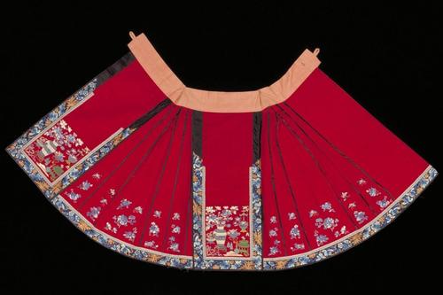 馬面裙適合什么年齡穿 馬面裙適合多大年齡穿 馬面裙適合什么年齡穿 馬面裙適合多大年齡穿