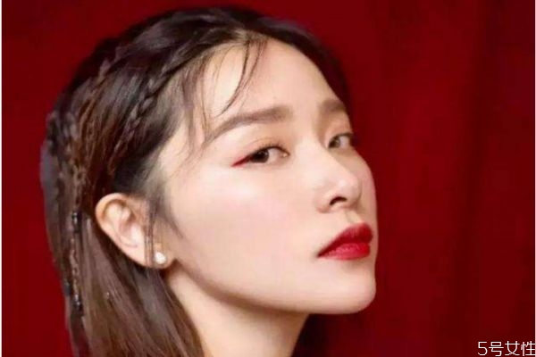 黑茶色腿后是什么顏色 黑茶色腿后是黑色嗎 黑茶色腿后是什么顏色 黑茶色腿后是黑色嗎