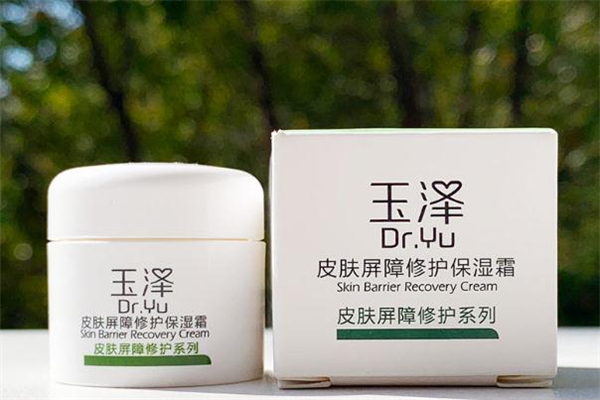 玉澤面霜適合什么年齡 玉澤面霜適合什么膚質(zhì) 玉澤面霜適合什么年齡 玉澤面霜適合什么膚質(zhì)