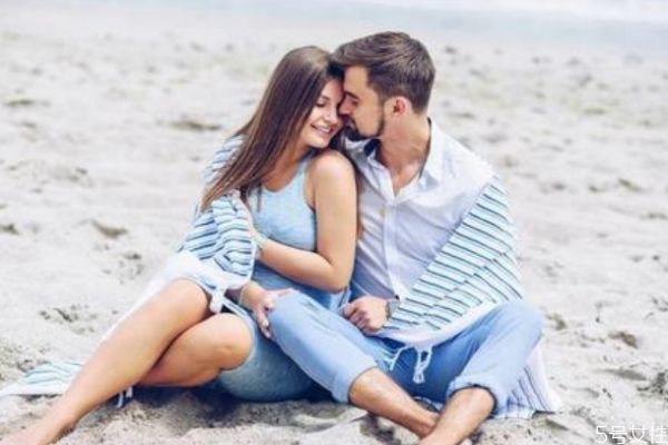 孕期老公出軌怎么辦 孕期老公出軌怎么解決 孕期老公出軌怎么辦 孕期老公出軌怎么解決