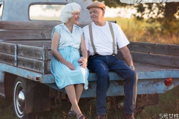 婚姻中需要浪漫嗎 婚姻中要添加浪漫嗎 婚姻中需要浪漫嗎 婚姻中要添加浪漫嗎