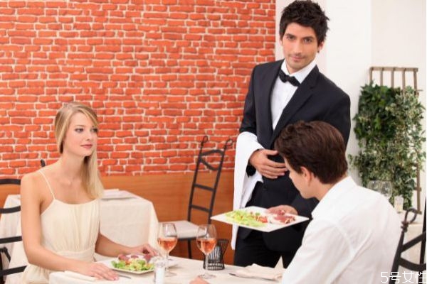 如何和變心的老公溝通 老公變心了怎么跟他談 如何和變心的老公溝通 老公變心了怎么跟他談