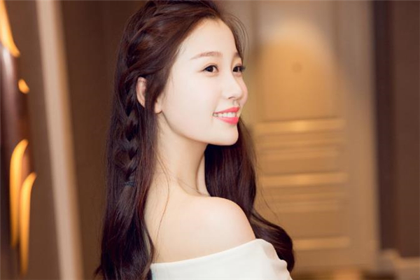 雙下巴溶脂多少錢 雙下巴溶脂效果怎么樣 雙下巴溶脂多少錢 雙下巴溶脂效果怎么樣