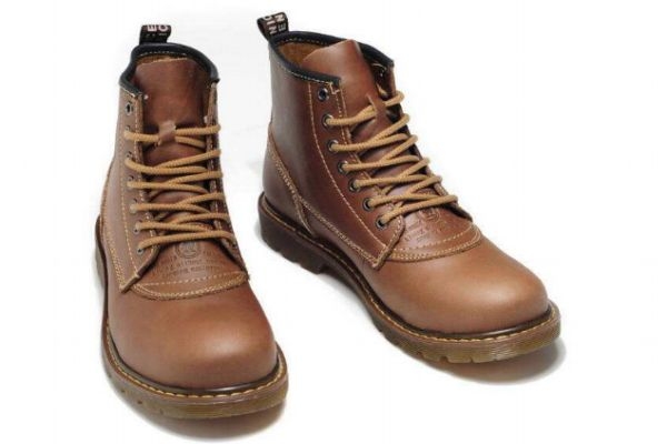 馬丁靴皮掉了怎么辦 馬丁靴掉皮怎么恢復(fù) 馬丁靴皮掉了怎么辦 馬丁靴掉皮怎么恢復(fù)