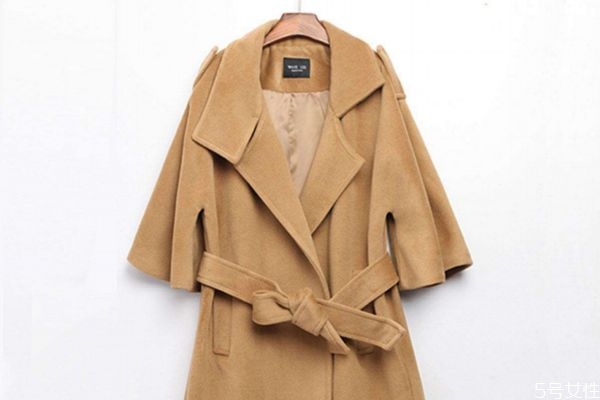 澳毛大衣怎么樣 澳毛大衣穿著注意事項(xiàng) 澳毛大衣怎么樣 澳毛大衣穿著注意事項(xiàng)