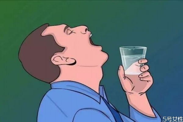 經(jīng)常反胃的原因 為什么會經(jīng)常反胃 經(jīng)常反胃的原因 為什么會經(jīng)常反胃