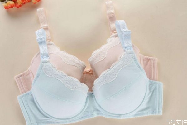 孕婦內(nèi)衣和普通內(nèi)衣的不一樣 孕婦內(nèi)衣和普通內(nèi)衣的不同 孕婦內(nèi)衣和普通內(nèi)衣的不一樣 孕婦內(nèi)衣和普通內(nèi)衣的不同