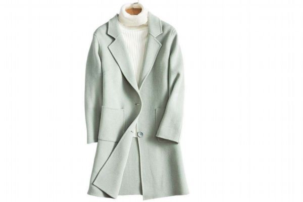 為什么澳毛大衣很貴 羊絨與澳毛有什么區(qū)別 為什么澳毛大衣很貴 羊絨與澳毛有什么區(qū)別