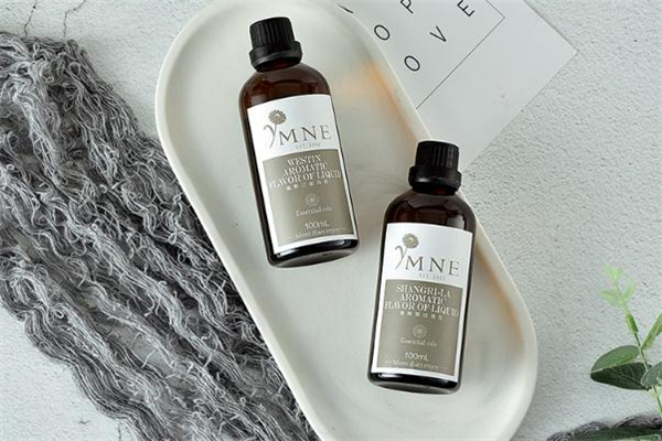 豐胸精油會(huì)導(dǎo)致月經(jīng)異常嗎 豐胸精油會(huì)影響內(nèi)分泌嗎 豐胸精油會(huì)導(dǎo)致月經(jīng)異常嗎 豐胸精油會(huì)影響內(nèi)分泌嗎