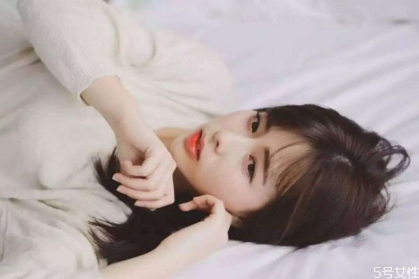 婚姻中什么樣的女性容易出軌 婚姻中常見(jiàn)的出軌女性 婚姻中什么樣的女性容易出軌 婚姻中常見(jiàn)的出軌女性