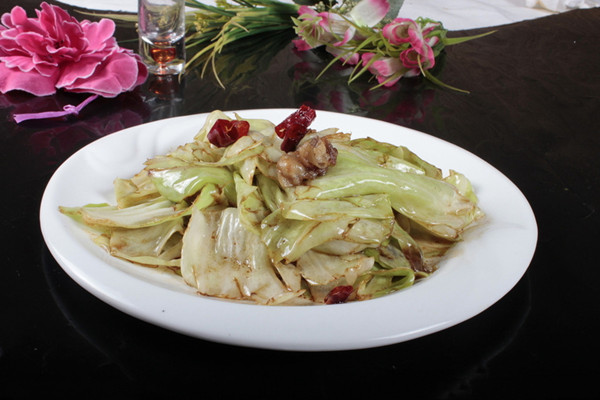 手撕包菜要放豬油嗎 手撕包菜需要放豬油嗎 手撕包菜要放豬油嗎 手撕包菜需要放豬油嗎