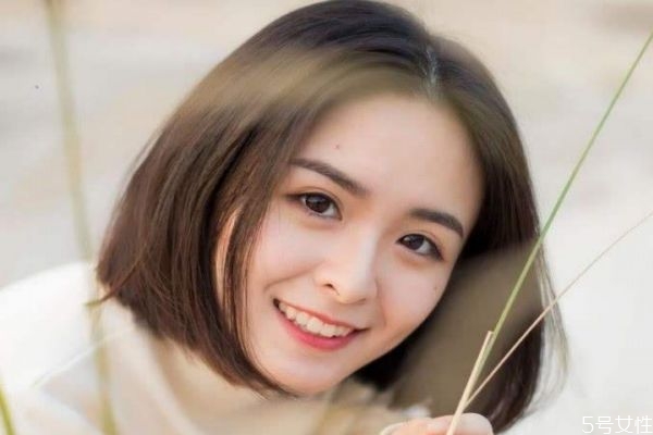 女友冷戰(zhàn)想分手怎么辦 女友冷戰(zhàn)怎么挽回 女友冷戰(zhàn)想分手怎么辦 女友冷戰(zhàn)怎么挽回